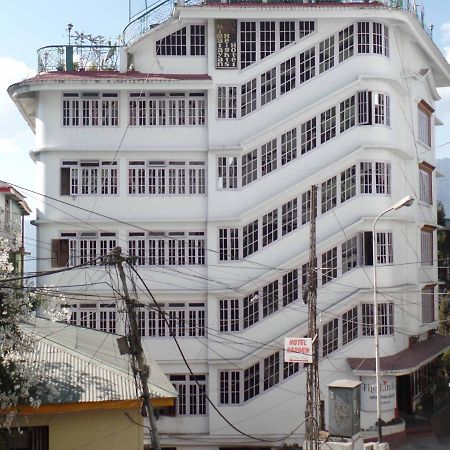 Himalayan Height Hotel Гангток Екстериор снимка