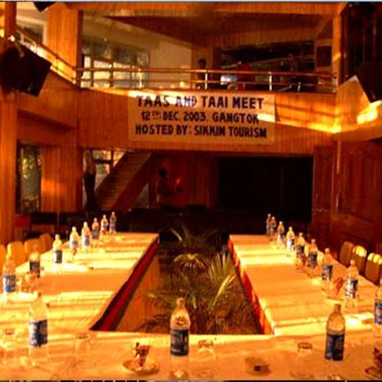 Himalayan Height Hotel Гангток Екстериор снимка