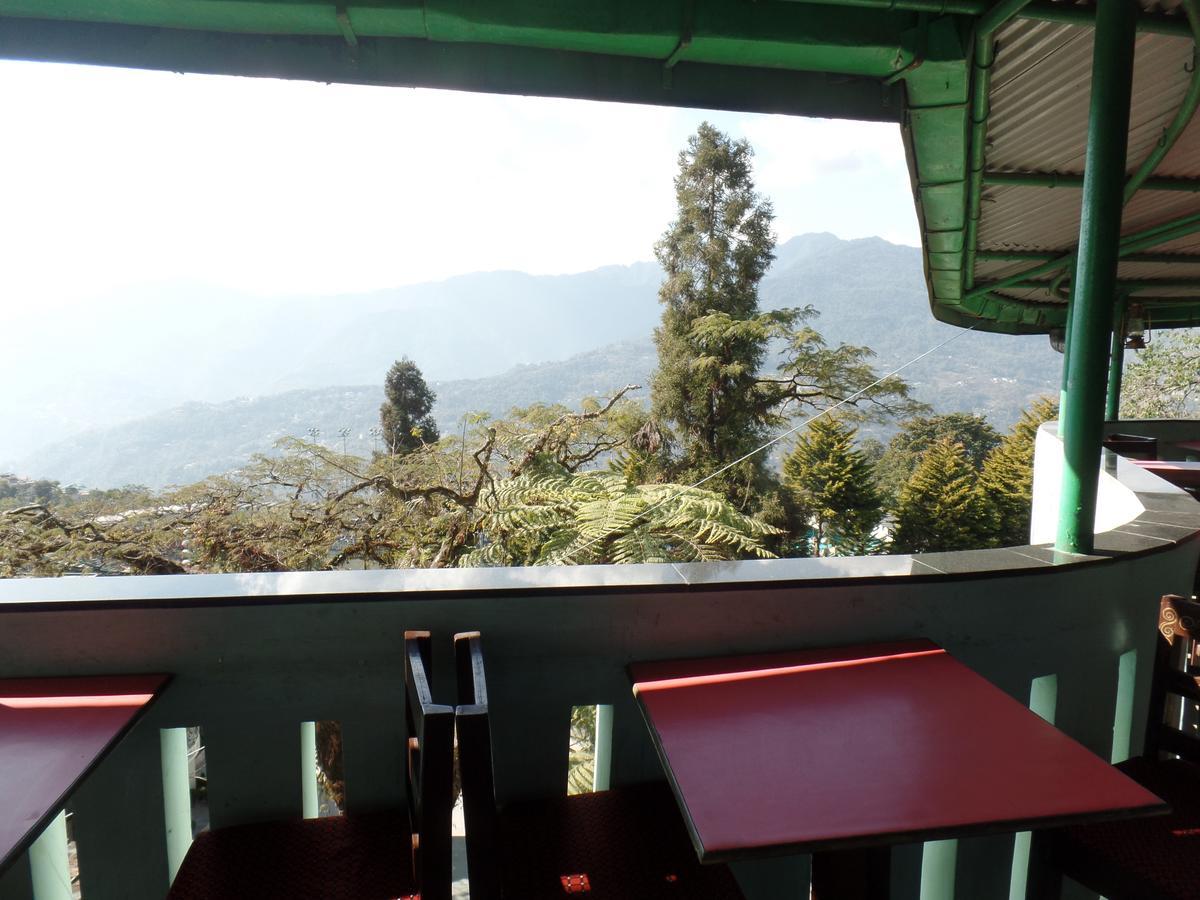 Himalayan Height Hotel Гангток Екстериор снимка