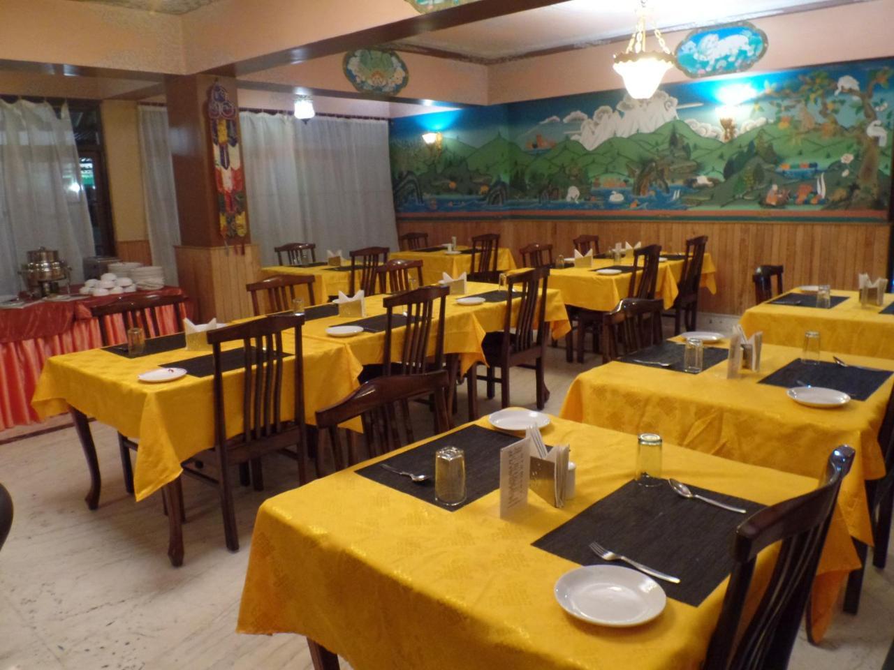 Himalayan Height Hotel Гангток Екстериор снимка