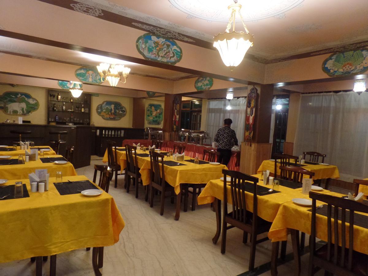 Himalayan Height Hotel Гангток Екстериор снимка