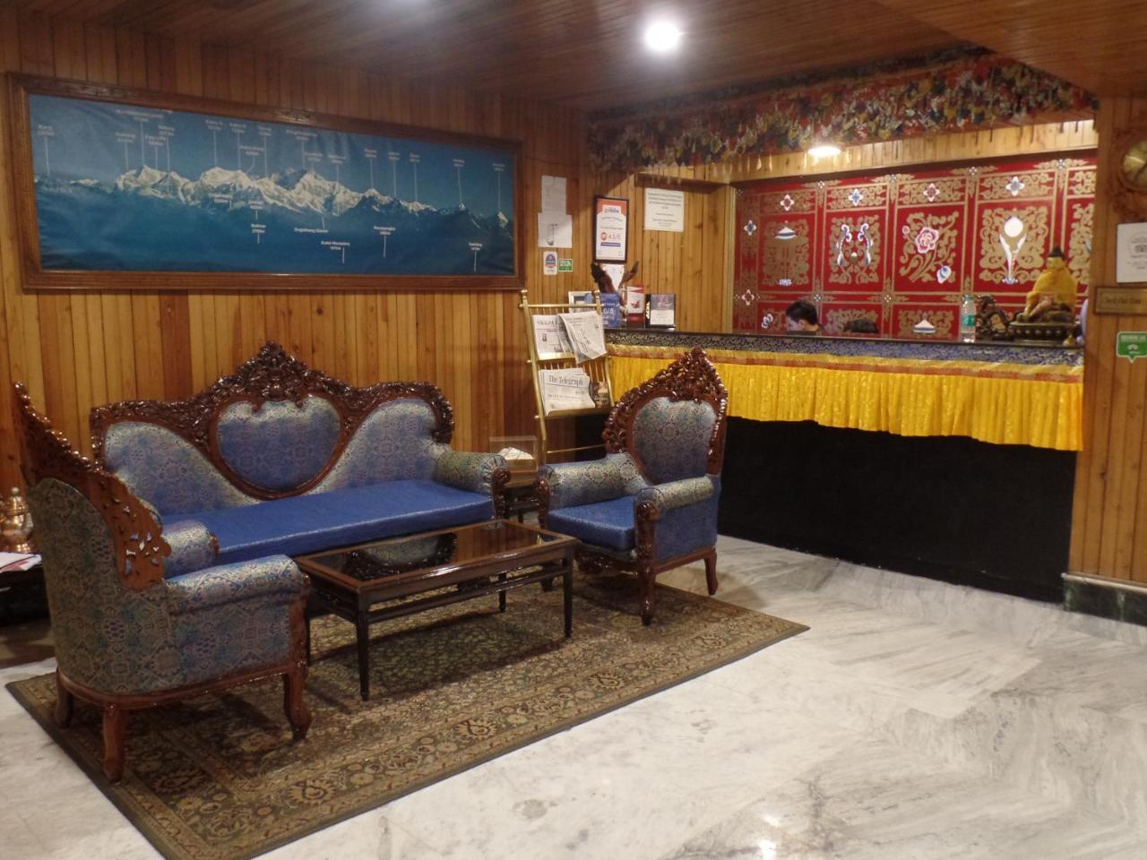 Himalayan Height Hotel Гангток Екстериор снимка